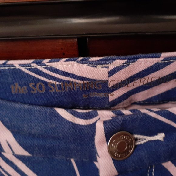 Chico's So Slimming Girlfriend Ankle Jeans Lt Pink and Blue Stripes - Size 00 - Picture 4 of 12